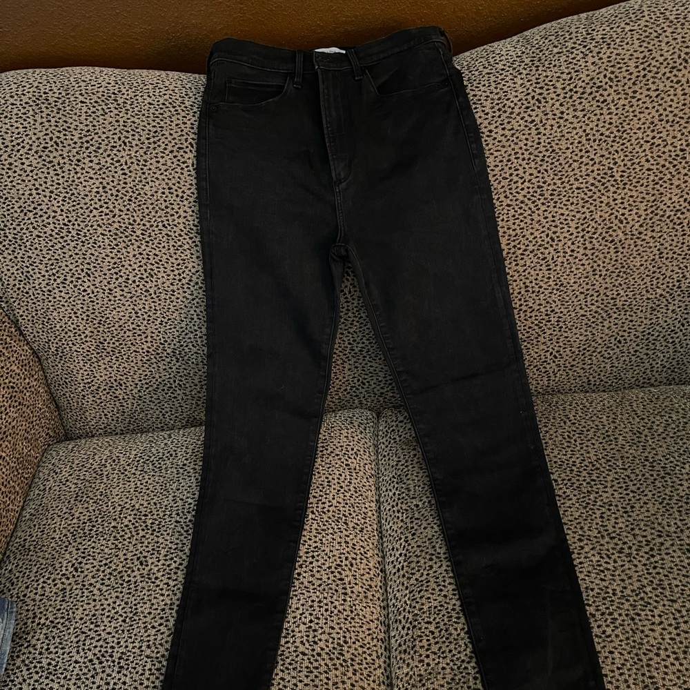 Abercrombie & Fitch NWOT Ultra High Rise Skinny Black Jeans 28/6R